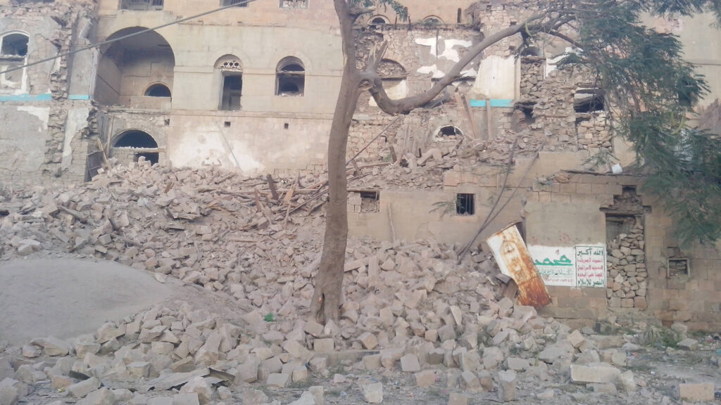 The damaged Salah Palace in the aftermath of the October 2015 airstrikes.