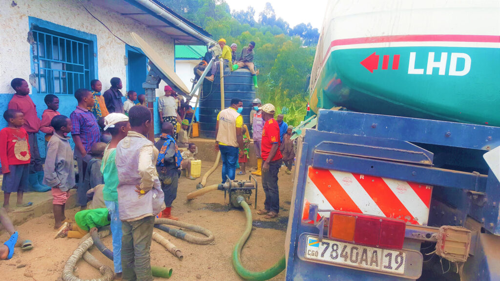 We supplied potable water to more than 10,000 residents in Goma’s northern suburbs, giving a large displaced population a desperately needed source of potable water after authorities had declared local water supplies unsafe for drinking.