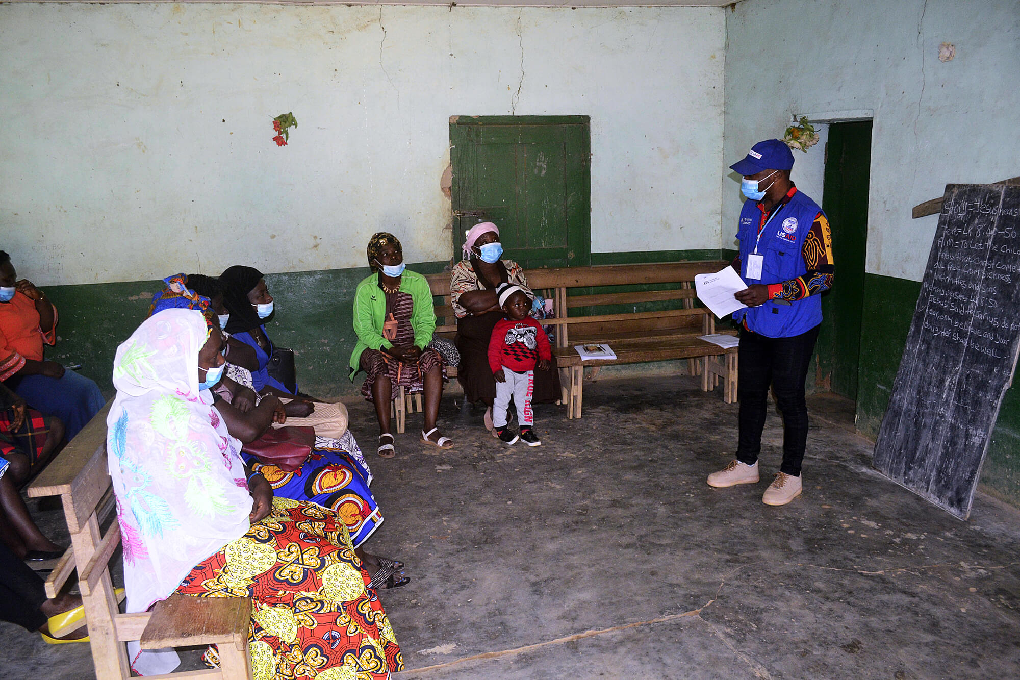 Abiro Nchoungou, a MEAL assistant in Bome IHC, carries out focus group discussions for the community-based feedback and response mechanism (CBFRM).