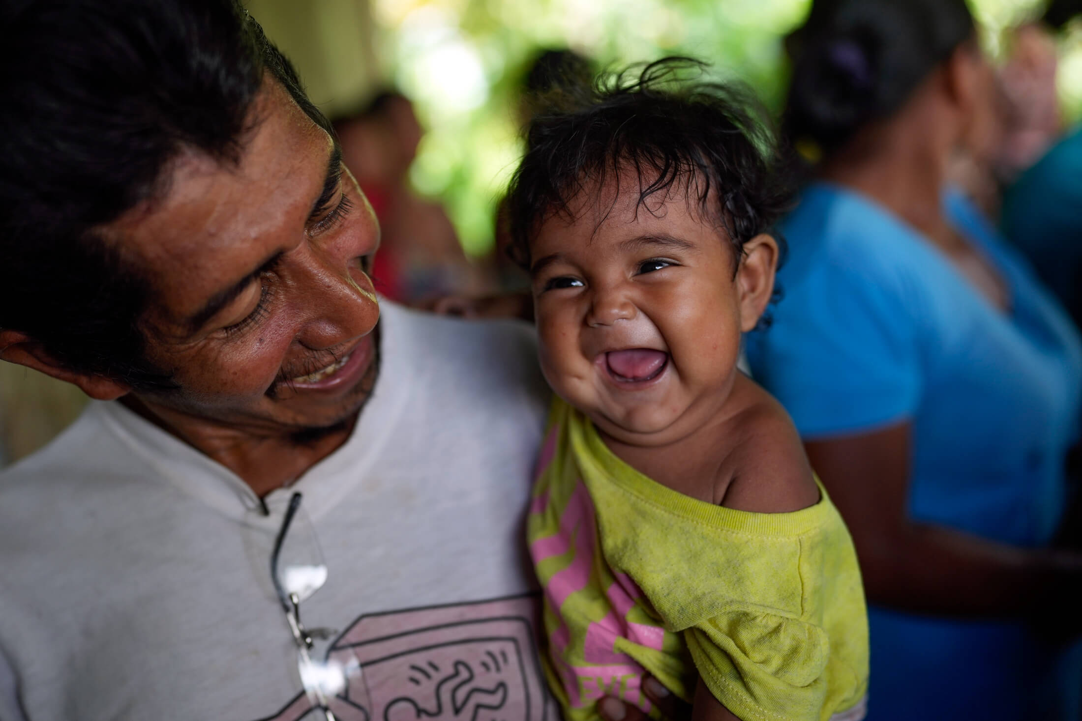 Jose Cabello and his daughter Magali Cabello are two residents of the Antonio Diaz municipality in Delta Amacuro who benefitted from the school meals programme. (Photo: Matias Delacroix, WFP)