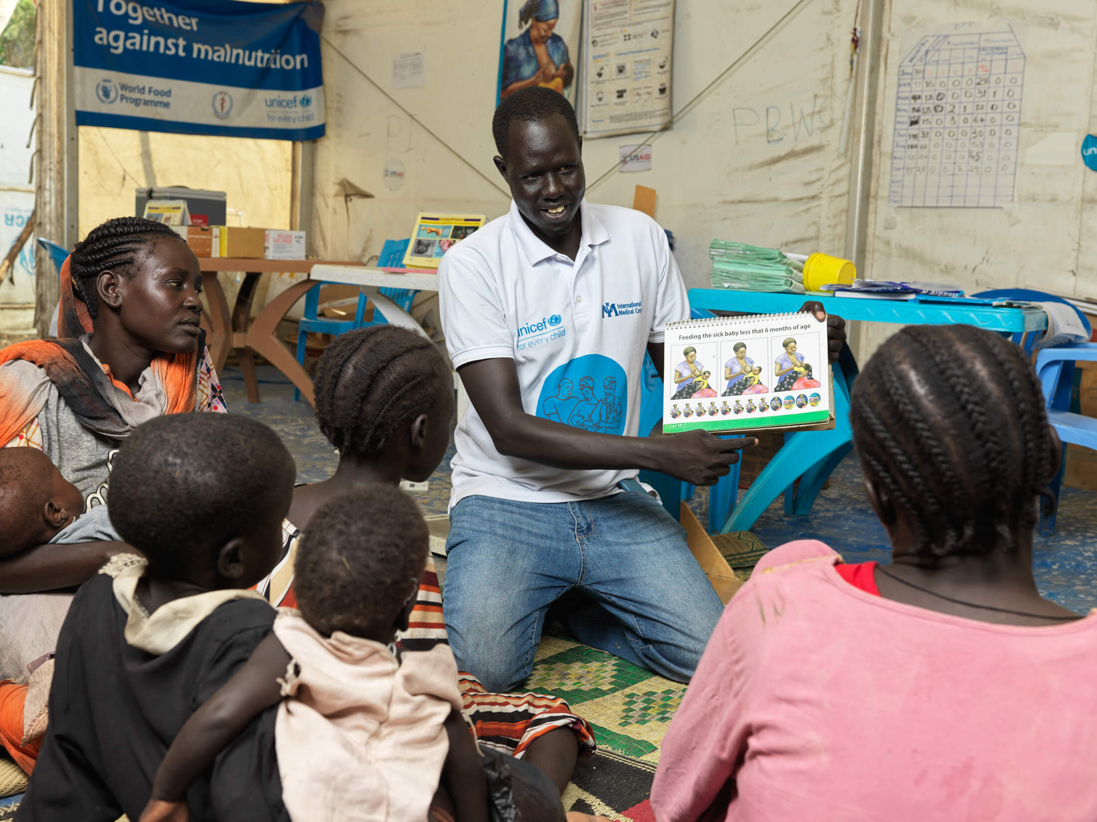 Our Nutrition Assistant provides nutrition information to displaced mothers who have fled violence in Sudan.