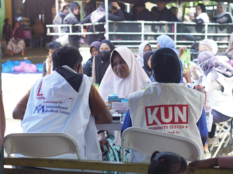 Members of the mobile team provide medical checks, consultations and more, free of charge